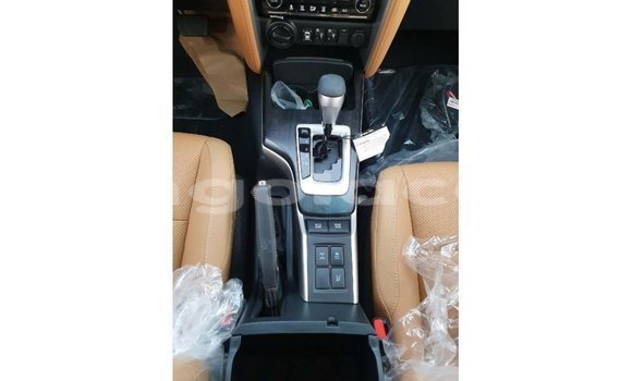 Buy Import Toyota Fortuner White Car in Import - Dubai in Bengo Province Buy Import Toyota Fortuner White Car in Import - Dubai in Bengo Province