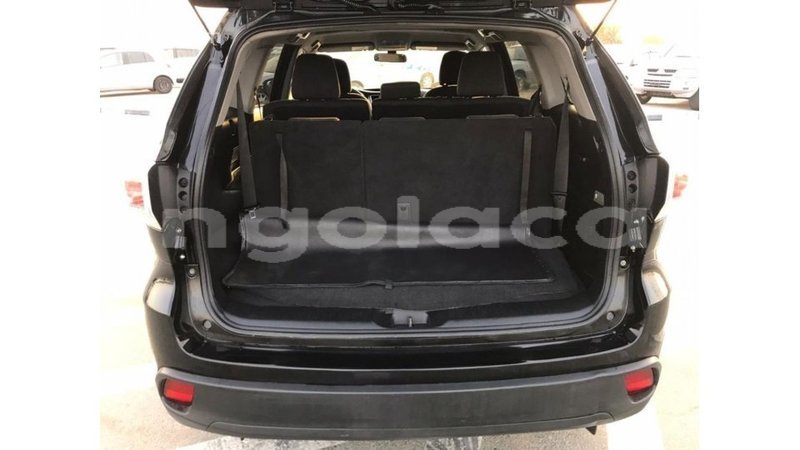 Big with watermark toyota highlander bengo province import dubai 7418