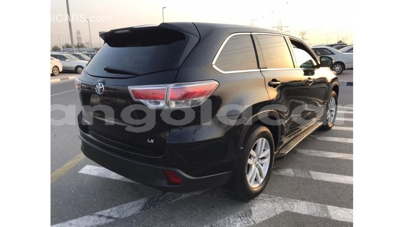 Big with watermark toyota highlander bengo province import dubai 7419
