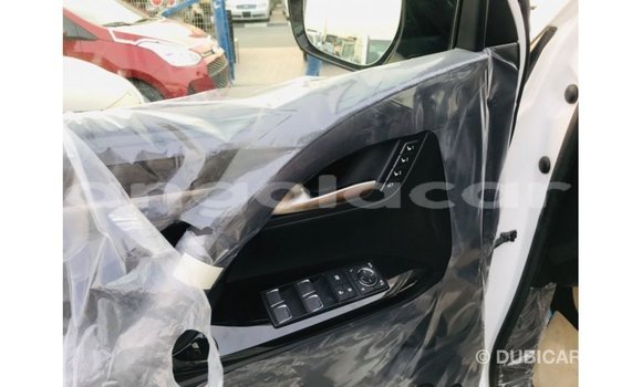 Comprar Importar Lexus LX Branco Carro em Import - Dubai em Bengo Province Comprar Importar Lexus LX Branco Carro em Import - Dubai em Bengo Province
