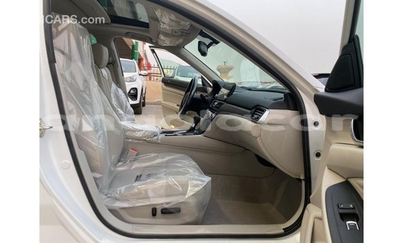 Comprar Importar Honda Accord Branco Carro em Import - Dubai em Bengo Province Comprar Importar Honda Accord Branco Carro em Import - Dubai em Bengo Province