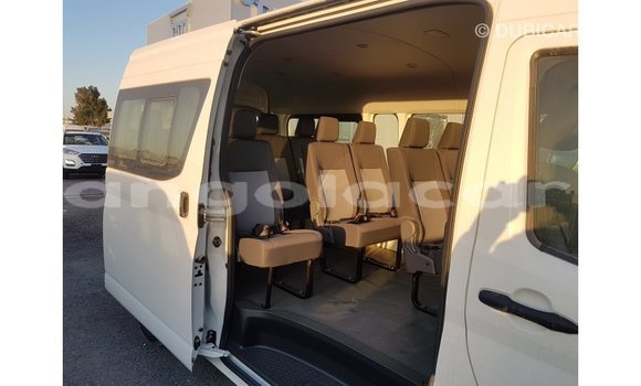 Comprar Importar Toyota Hiace Branco Carro em Import - Dubai em Bengo Province Comprar Importar Toyota Hiace Branco Carro em Import - Dubai em Bengo Province