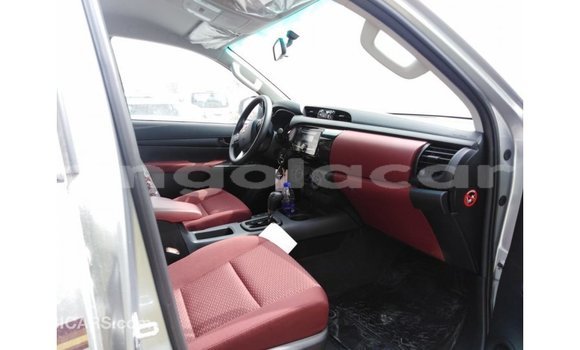 Comprar Importar Toyota Hilux Outro Carro em Import - Dubai em Bengo Province Comprar Importar Toyota Hilux Outro Carro em Import - Dubai em Bengo Province