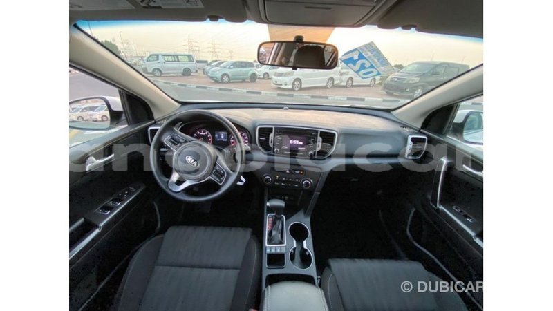 Big with watermark kia sportage bengo province import dubai 7435
