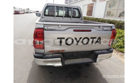 Comprar Importar Toyota Hilux Outro Carro em Import - Dubai em Bengo Province Comprar Importar Toyota Hilux Outro Carro em Import - Dubai em Bengo Province