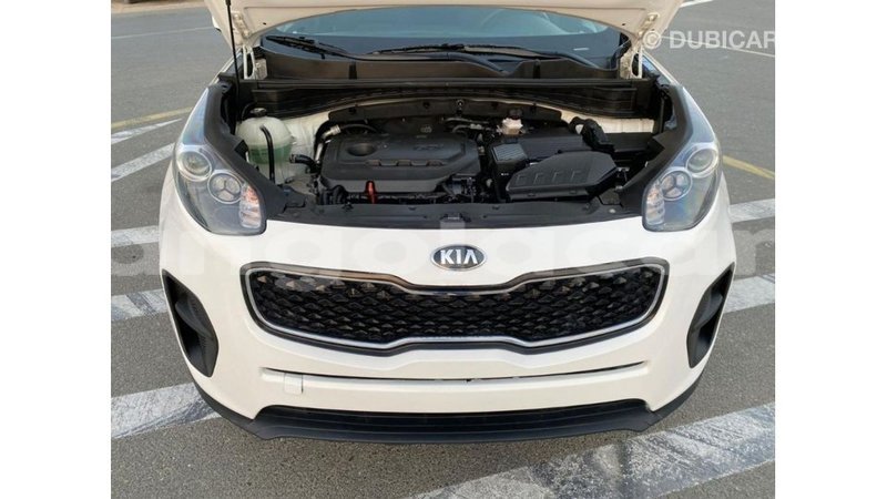 Big with watermark kia sportage bengo province import dubai 7435
