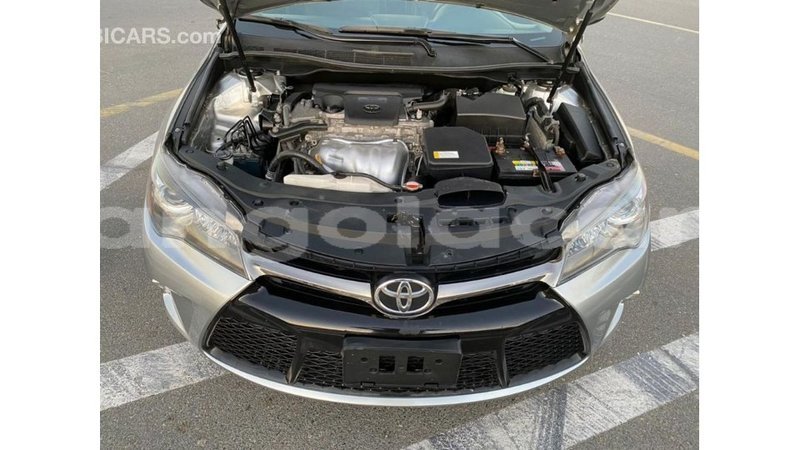 Big with watermark toyota camry bengo province import dubai 7438