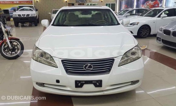 Comprar Importar Lexus ES Branco Carro em Import - Dubai em Bengo Province Comprar Importar Lexus ES Branco Carro em Import - Dubai em Bengo Province