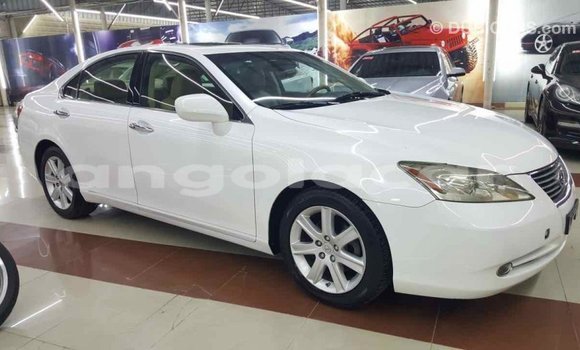 Comprar Importar Lexus ES Branco Carro em Import - Dubai em Bengo Province Comprar Importar Lexus ES Branco Carro em Import - Dubai em Bengo Province