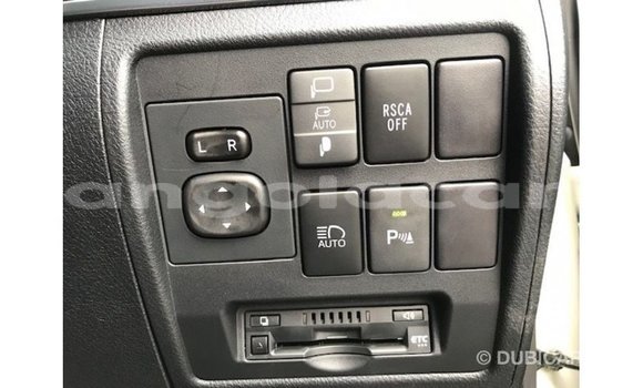 Comprar Importar Toyota Land Cruiser Branco Carro em Import - Dubai em Bengo Province Comprar Importar Toyota Land Cruiser Branco Carro em Import - Dubai em Bengo Province
