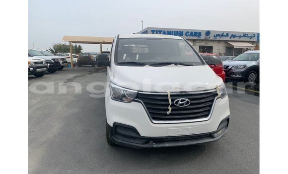 Comprar Importar Hyundai Cargo Branco Carro em Import - Dubai em Bengo Province Comprar Importar Hyundai Cargo Branco Carro em Import - Dubai em Bengo Province