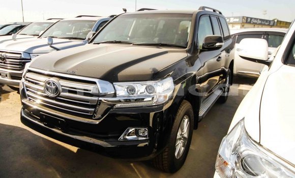 Buy Import Toyota Land Cruiser Black Car in Import - Dubai in Bengo Province Buy Import Toyota Land Cruiser Black Car in Import - Dubai in Bengo Province