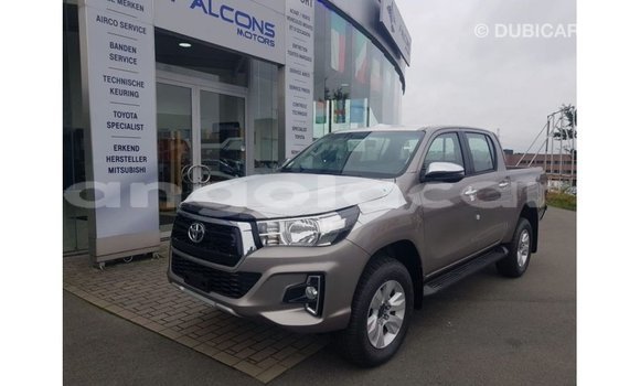 Comprar Importar Toyota Hilux Outro Carro em Import - Dubai em Bengo Province Comprar Importar Toyota Hilux Outro Carro em Import - Dubai em Bengo Province