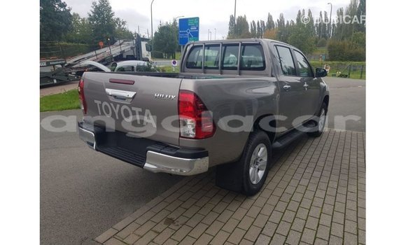Comprar Importar Toyota Hilux Outro Carro em Import - Dubai em Bengo Province Comprar Importar Toyota Hilux Outro Carro em Import - Dubai em Bengo Province