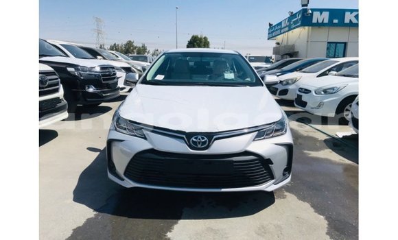 Comprar Importar Toyota Corolla Branco Carro em Import - Dubai em Bengo Province Comprar Importar Toyota Corolla Branco Carro em Import - Dubai em Bengo Province