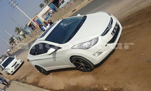 Comprar Usado Hyundai Elantra Branco Carro em Luanda em Luanda Province Comprar Usado Hyundai Elantra Branco Carro em Luanda em Luanda Province