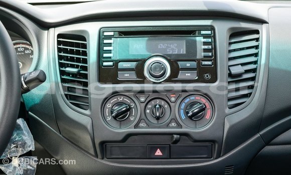 Acheter Import Voiture Mitsubishi L200 Blanc à Import - Dubai, Province de Bengo Acheter Import Voiture Mitsubishi L200 Blanc à Import - Dubai, Province de Bengo