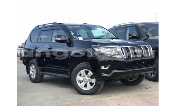 Acheter Import Voiture Toyota Prado Noir à Import - Dubai, Province de Bengo Acheter Import Voiture Toyota Prado Noir à Import - Dubai, Province de Bengo