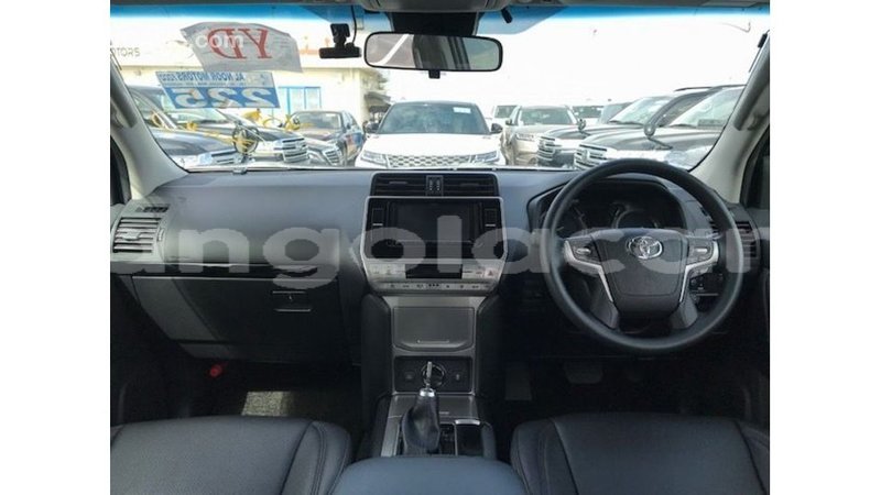 Big with watermark toyota prado bengo province import dubai 7476