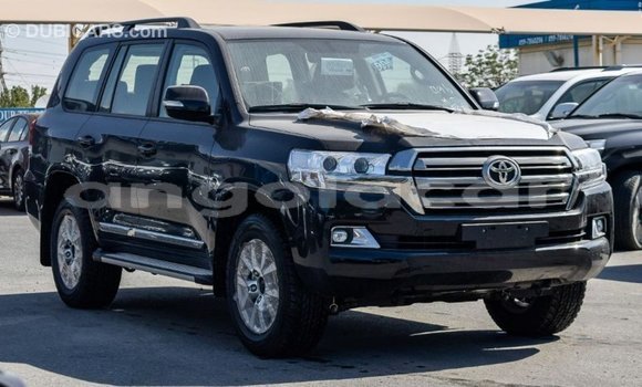 Comprar Importar Toyota Land Cruiser Preto Carro em Import - Dubai em Bengo Province Comprar Importar Toyota Land Cruiser Preto Carro em Import - Dubai em Bengo Province