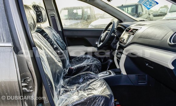 Comprar Importar Toyota Rush Marrom Carro em Import - Dubai em Bengo Province Comprar Importar Toyota Rush Marrom Carro em Import - Dubai em Bengo Province