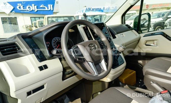 Acheter Import Voiture Toyota Hiace Blanc à Import - Dubai, Province de Bengo Acheter Import Voiture Toyota Hiace Blanc à Import - Dubai, Province de Bengo