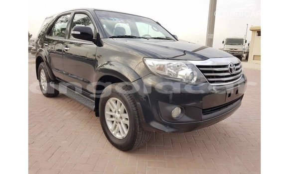 Comprar Importar Toyota Fortuner Outro Carro em Import - Dubai em Bengo Province Comprar Importar Toyota Fortuner Outro Carro em Import - Dubai em Bengo Province