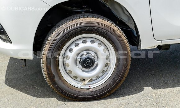 Acheter Import Voiture Toyota Hilux Blanc à Import - Dubai, Province de Bengo Acheter Import Voiture Toyota Hilux Blanc à Import - Dubai, Province de Bengo