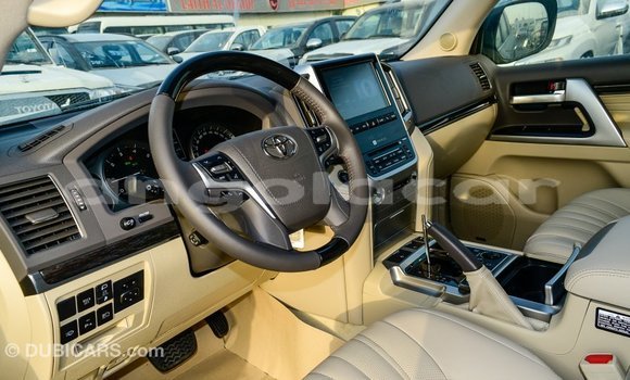 Comprar Importar Toyota Land Cruiser Preto Carro em Import - Dubai em Bengo Province Comprar Importar Toyota Land Cruiser Preto Carro em Import - Dubai em Bengo Province