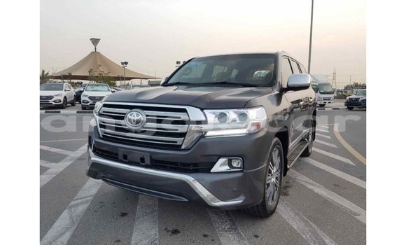 Comprar Importar Toyota Land Cruiser Outro Carro em Import - Dubai em Bengo Province Comprar Importar Toyota Land Cruiser Outro Carro em Import - Dubai em Bengo Province