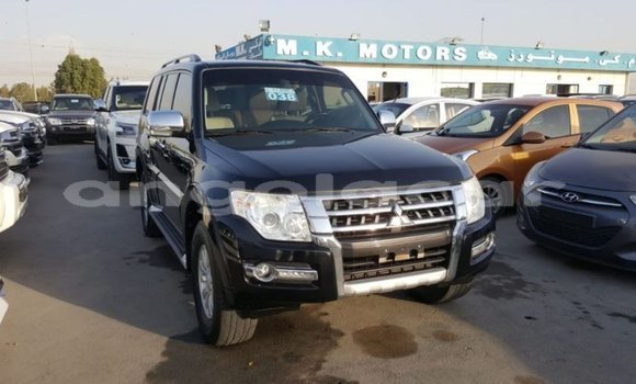 Comprar Importar Mitsubishi Pajero Preto Carro em Import - Dubai em Bengo Province Comprar Importar Mitsubishi Pajero Preto Carro em Import - Dubai em Bengo Province