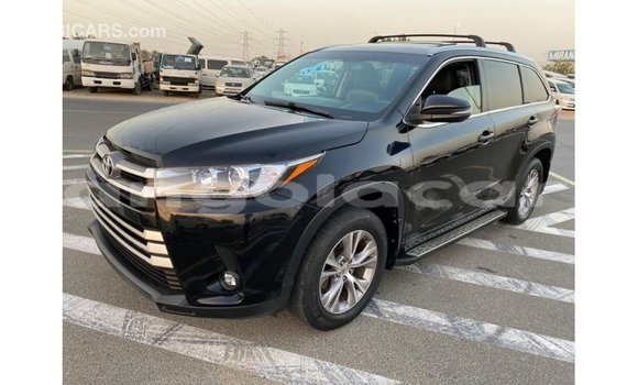 Comprar Importar Toyota Highlander Preto Carro em Import - Dubai em Bengo Province Comprar Importar Toyota Highlander Preto Carro em Import - Dubai em Bengo Province