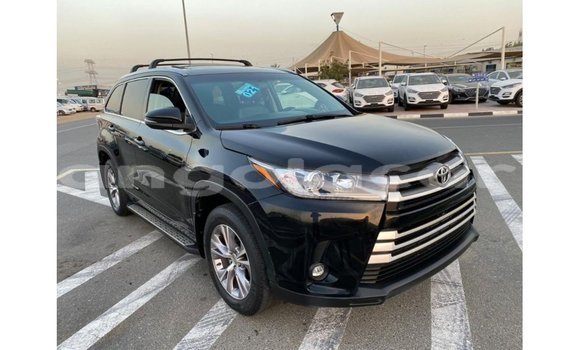Comprar Importar Toyota Highlander Preto Carro em Import - Dubai em Bengo Province Comprar Importar Toyota Highlander Preto Carro em Import - Dubai em Bengo Province