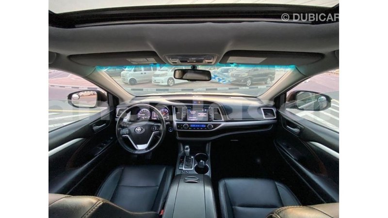 Big with watermark toyota highlander bengo province import dubai 7496