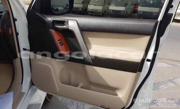 Comprar Importar Toyota Prado Branco Carro em Import - Dubai em Bengo Province Comprar Importar Toyota Prado Branco Carro em Import - Dubai em Bengo Province