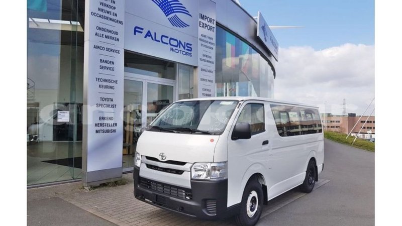 Big with watermark toyota hiace bengo province import dubai 7505