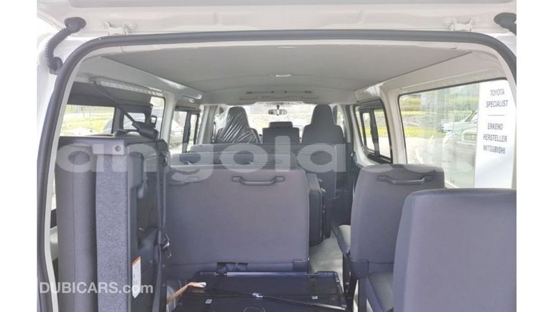 Big with watermark toyota hiace bengo province import dubai 7505