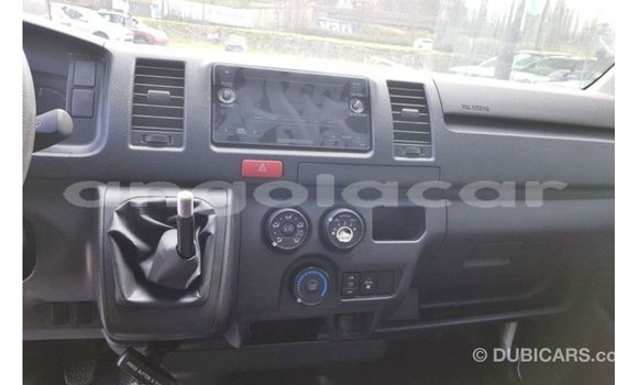 Buy Import Toyota Hiace White Car in Import - Dubai in Bengo Province Buy Import Toyota Hiace White Car in Import - Dubai in Bengo Province
