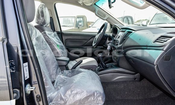 Buy Import Mitsubishi L200 Black Car in Import - Dubai in Bengo Province Buy Import Mitsubishi L200 Black Car in Import - Dubai in Bengo Province