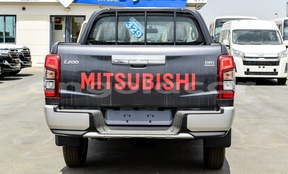Buy Import Mitsubishi L200 Black Car in Import - Dubai in Bengo Province Buy Import Mitsubishi L200 Black Car in Import - Dubai in Bengo Province