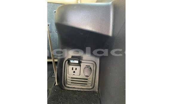 Buy Import Toyota 4Runner White Car in Import - Dubai in Bengo Province Buy Import Toyota 4Runner White Car in Import - Dubai in Bengo Province