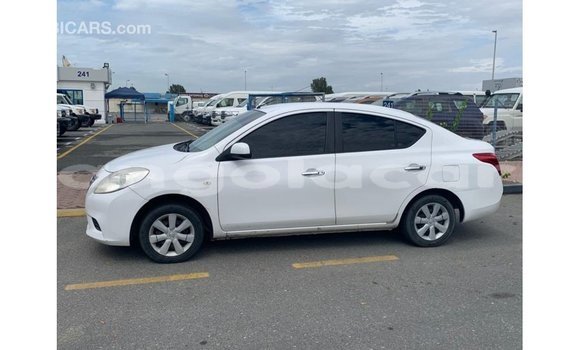 Buy Import Nissan Sunny White Car in Import - Dubai in Bengo Province Buy Import Nissan Sunny White Car in Import - Dubai in Bengo Province