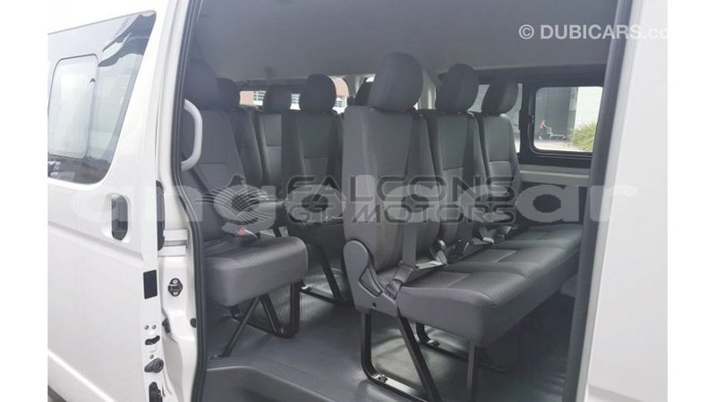 Big with watermark toyota hiace bengo province import dubai 7511