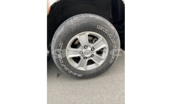 Buy Import Toyota Sequoia White Car in Import - Dubai in Bengo Province Buy Import Toyota Sequoia White Car in Import - Dubai in Bengo Province