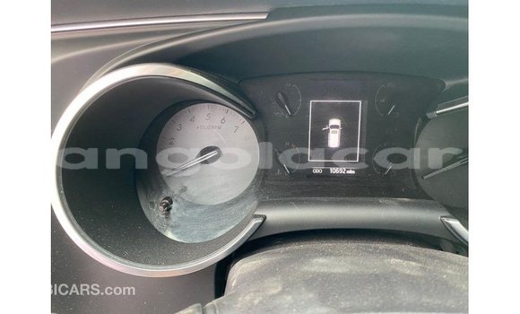 Buy Import Toyota Sequoia White Car in Import - Dubai in Bengo Province Buy Import Toyota Sequoia White Car in Import - Dubai in Bengo Province