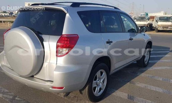Buy Import Toyota RAV4 Other Car in Import - Dubai in Bengo Province Buy Import Toyota RAV4 Other Car in Import - Dubai in Bengo Province