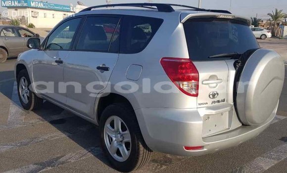 Buy Import Toyota RAV4 Other Car in Import - Dubai in Bengo Province Buy Import Toyota RAV4 Other Car in Import - Dubai in Bengo Province