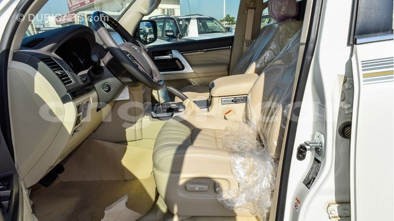 Big with watermark toyota land cruiser bengo province import dubai 7522
