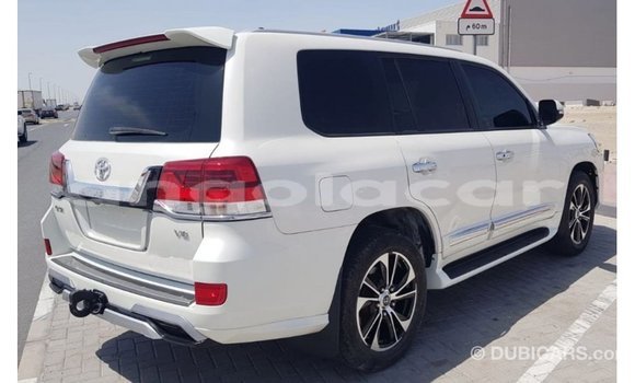Buy Import Toyota Land Cruiser White Car in Import - Dubai in Bengo Province Buy Import Toyota Land Cruiser White Car in Import - Dubai in Bengo Province