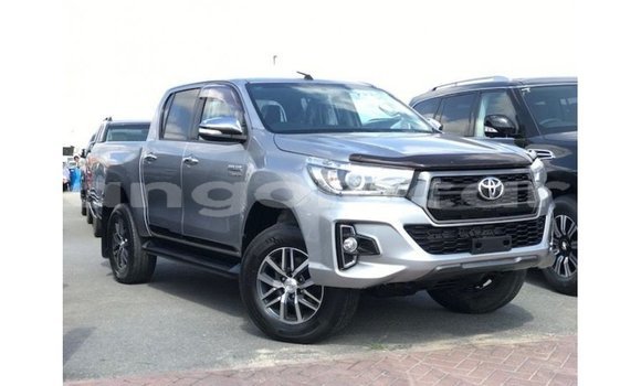 Comprar Importar Toyota Hilux Outro Carro em Import - Dubai em Bengo Province Comprar Importar Toyota Hilux Outro Carro em Import - Dubai em Bengo Province